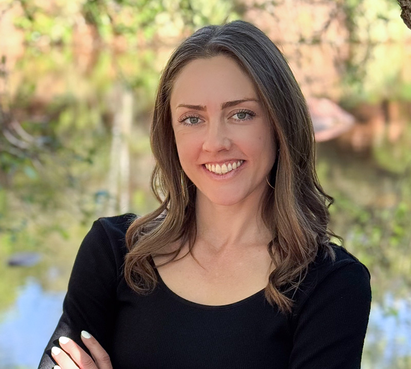 Carla Brook headshot